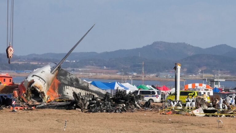 south-korea-plane-crash-ap-jef-241230_1735572324856_hpMain_16x9.jpg