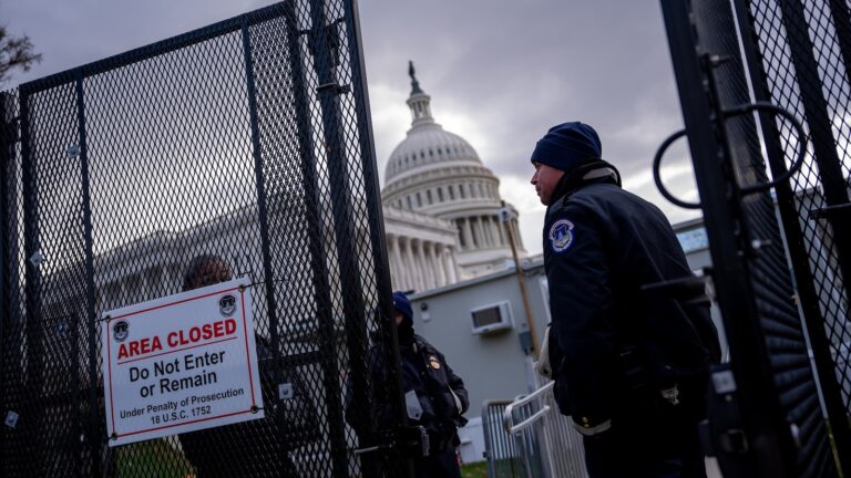 congress-capitol-security-gty-lv-250105_1736103739091_hpMain_16x9.jpg