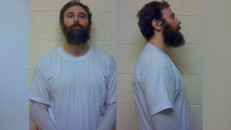 craven-county-suspect-ht-lv-250128_1738098846006_hpMain_16x9.jpg
