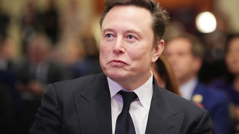 musk-gty-er-250114_1736899053918_hpMain_16x9.jpg