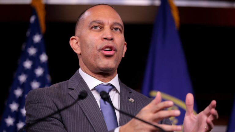 hakeem-jeffries-gty-gmh-250207_1738949845339_hpMain_16x9.jpg
