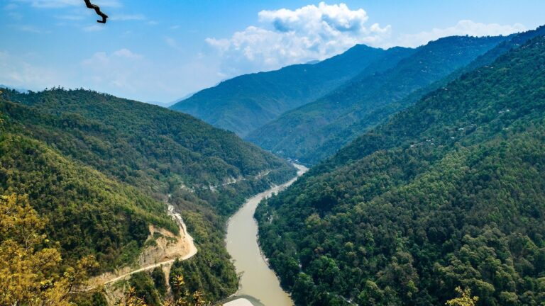 teesta-river-himalayan-mountains-gty-jef-250217_1739808873814_hpMain_16x9.jpg