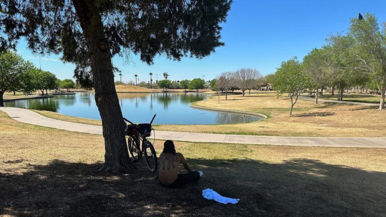 arizona-heat-weather-ap-bh-250326_1742999149118_hpMain_16x9.jpg