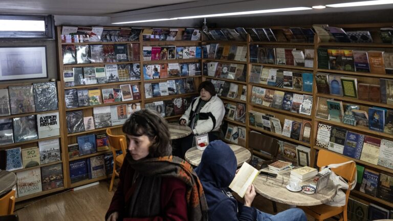 bookstore-jerusalem-muna-gty-lv-250227_1740683033443_hpMain_16x9.jpg