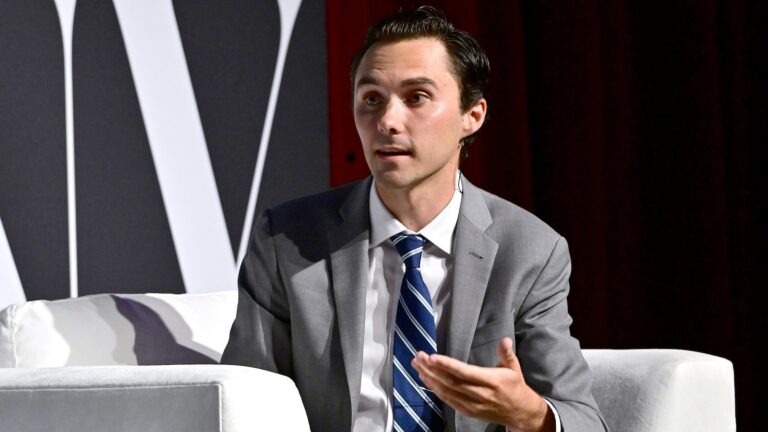 david-hogg-gty-jef-250416_1744809916774_hpMain_16x9.jpg