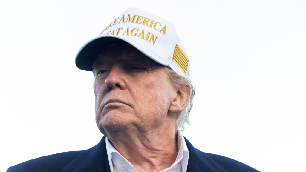 donald-trunmp-4-epa-gmh-250428_1745845015359_hpMain_16x9.jpg