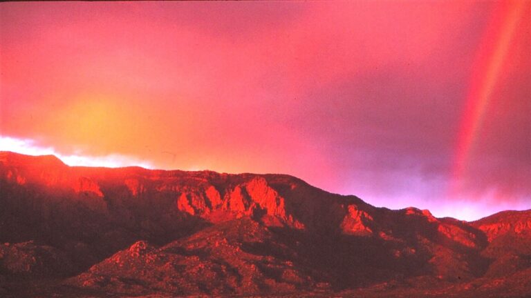fire-danger-southwest-gty-bh-250417_1744894076782_hpMain_16x9.jpg