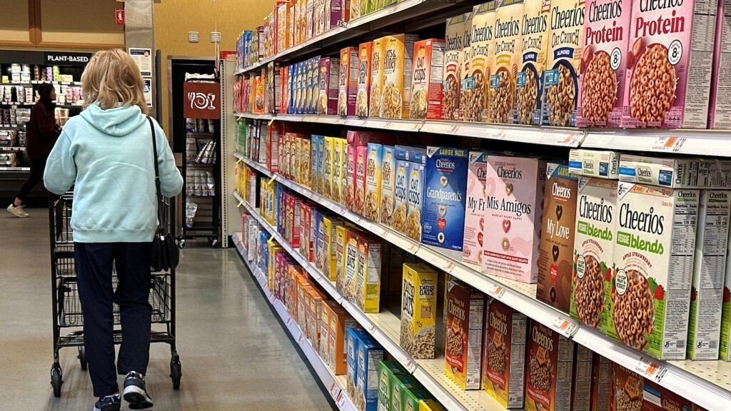 grocery-1-rt-er-250428_1745861591507_hpMain_16x9.jpg