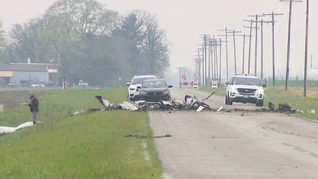 illinois-plane-crash-hd-wics-bh-250420_1745170466303_hpMain_16x9.jpg