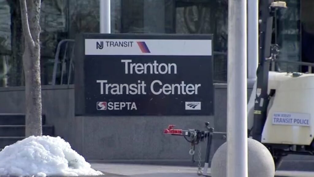 nj-transit_1744882572022_hpMain_16x9.jpg