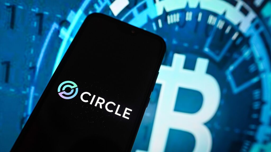 circle-crypto-logo-gty-jt-250527_1748376759595_hpMain_16x9.jpg
