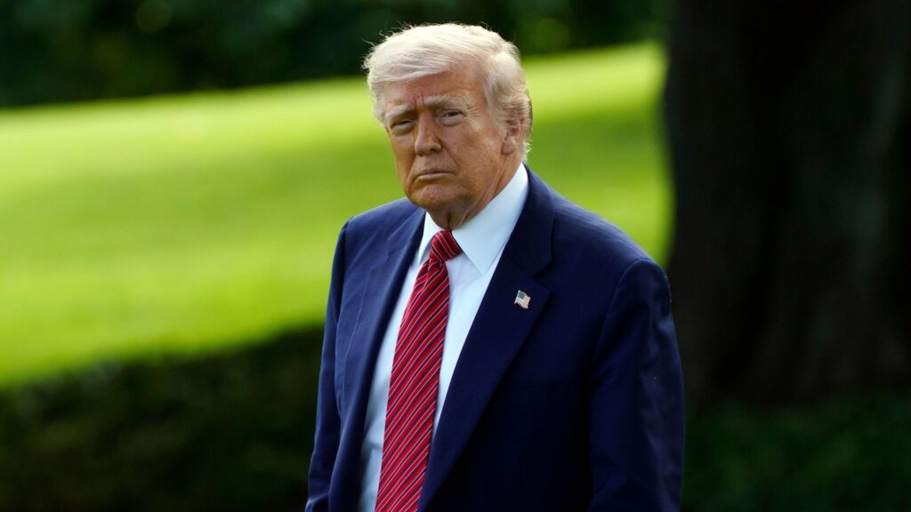 donald-trump-36-epa-gmh-250523_1748031678354_hpMain_16x9.jpg