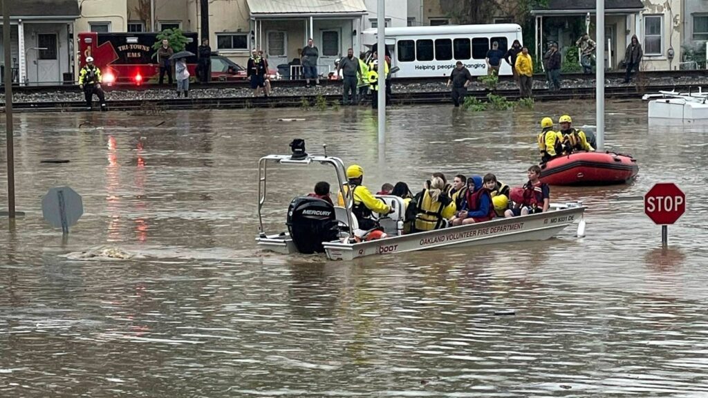 maryland-flooding-04-ap-jt-250513_1747174510334_hpMain_16x9.jpg