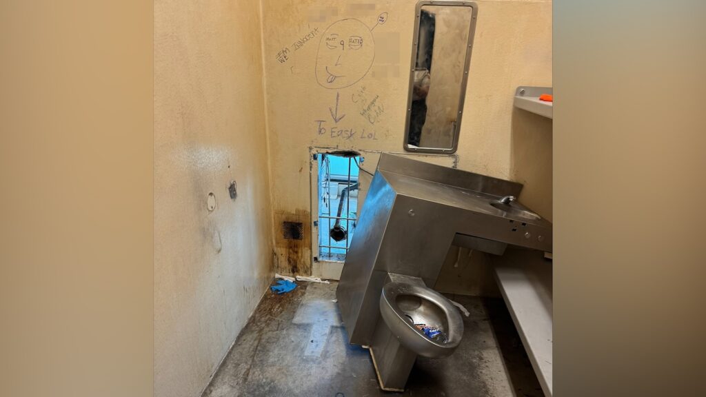 prison-breakout-cell-main-ht-jt-250516_1747423391295_hpMain_16x9.jpg