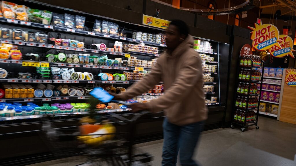 shopping-gty-jef-250516_1747403505250_hpMain_16x9.jpg