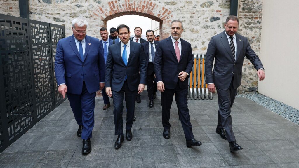 ukraine-turkey-talks_1747389989141_hpMain_16x9.jpg