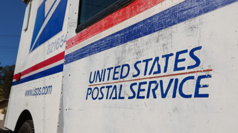usps-1-gty-gmh-250521_1747857209405_hpMain_16x9.jpg
