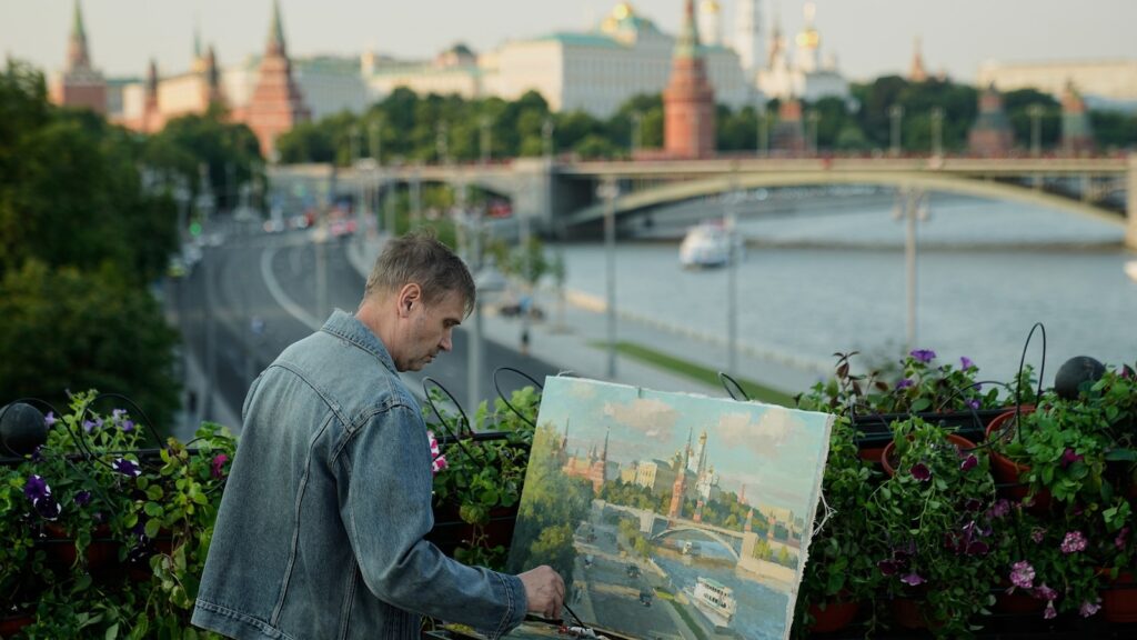 Moscow-view-DB-250806_1749370758658_hpMain_16x9.jpg
