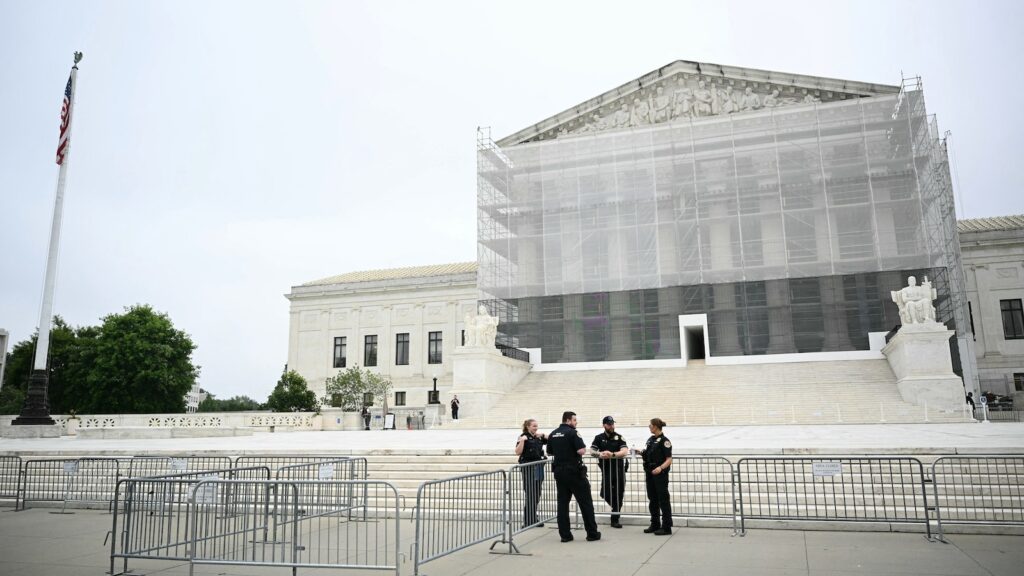 Supreme-Court-6-gty-gmh-250627_1751033977468_hpMain_16x9.jpg