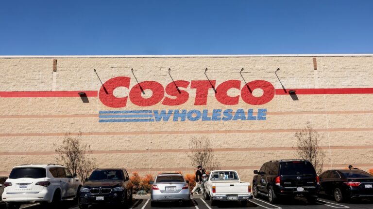costco-gty-jef-250610_1749579933922_hpMain_16x9.jpg