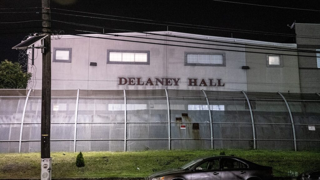 delaney-hall-gty-jt-250617_1750175819202_hpMain_16x9.jpg