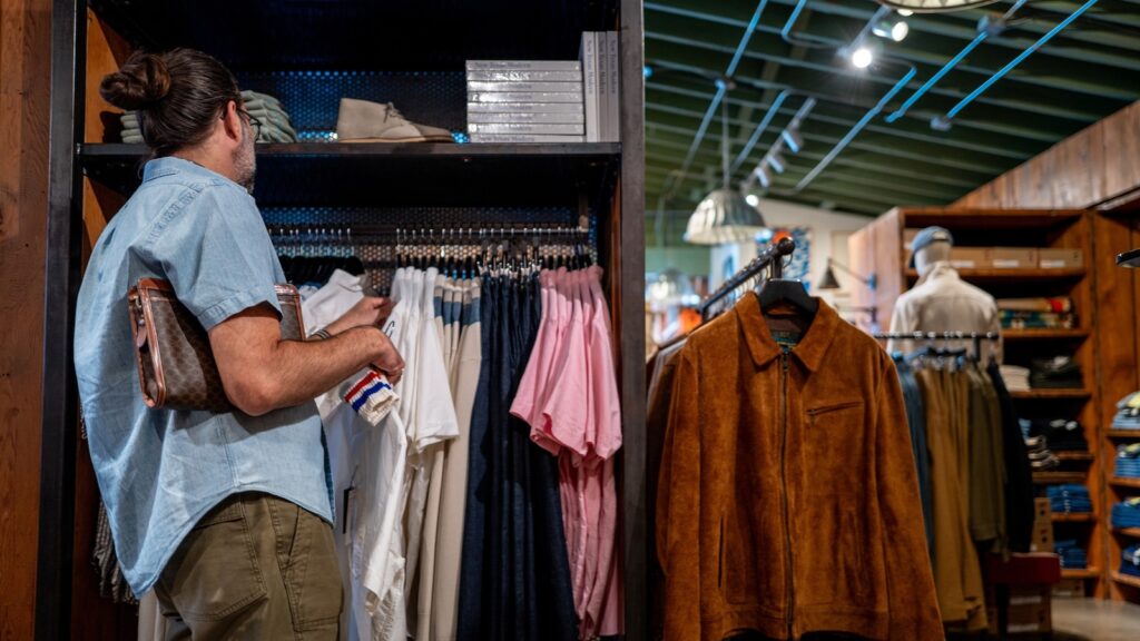 department-store-shopping-gty-jef-250624_1750772909541_hpMain_16x9.jpg