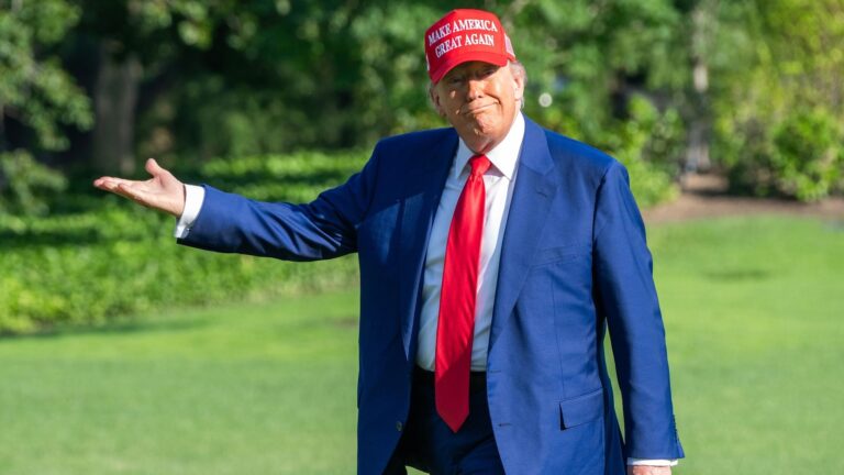 doanld-trump-2-epa-gmh-250622_1750609114061_hpMain_16x9.jpg