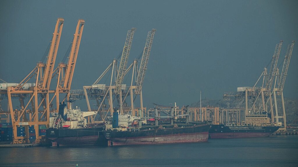 hormuz-gty-er-250623_1750699026561_hpMain_16x9.jpg