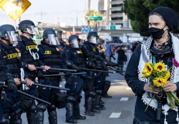 la-protests-01-gty-jef-250609_1749470835827_hpMain_16x9.jpg