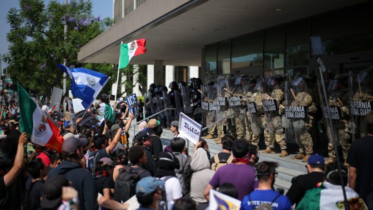 protest-8-rt-er-250609_1749509736478_hpMain_16x9.jpg