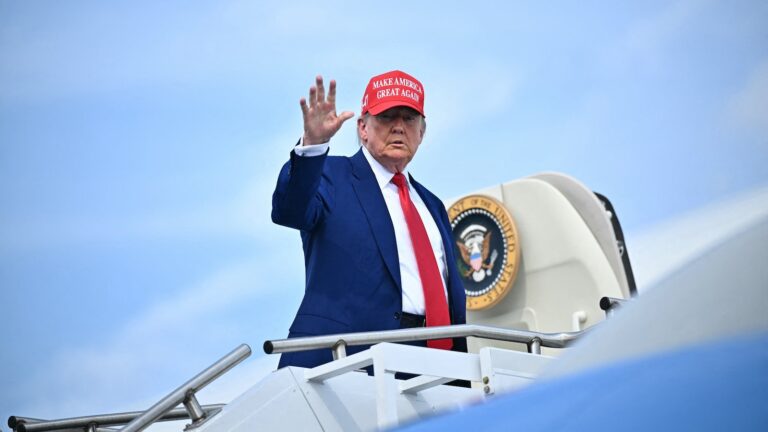 trump-wave-gty-jt-250621_1750554456009_hpMain_16x9.jpg