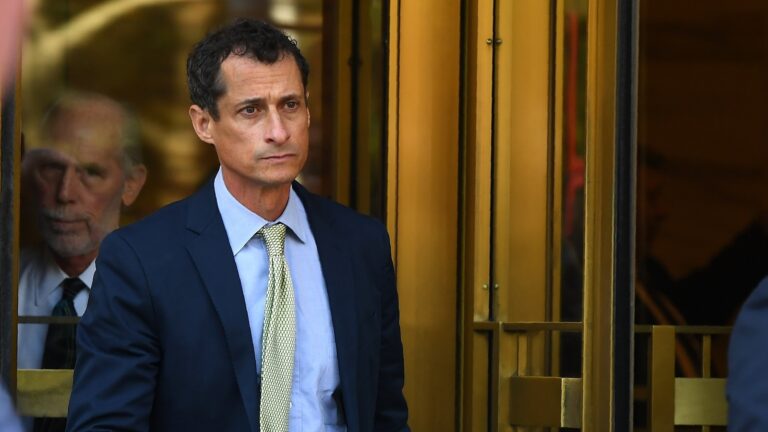weiner-1-gty-er-250623_1750710840948_hpMain_16x9.jpg