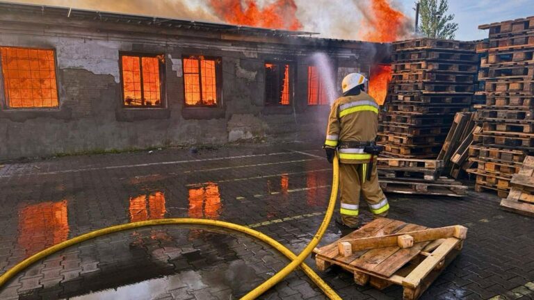 Ukraine-fire-DB-250709_1752048653015_hpMain_16x9.jpg