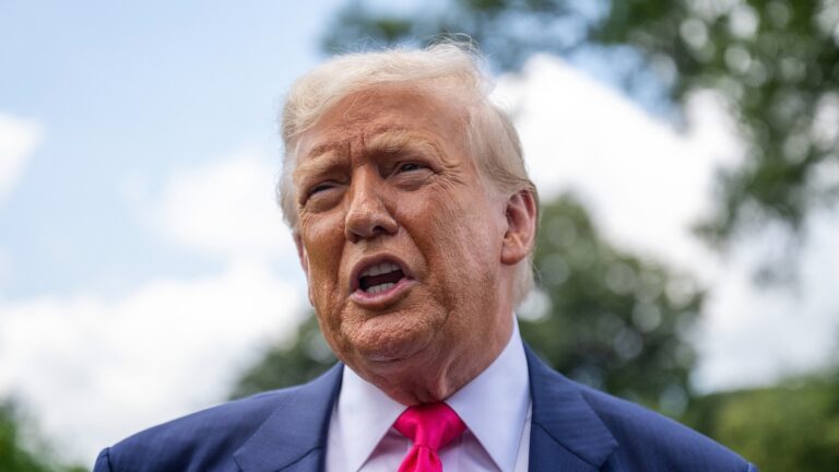 donald-trump-04-gty-jef-250715_1752600742736_hpMain_16x9.jpg