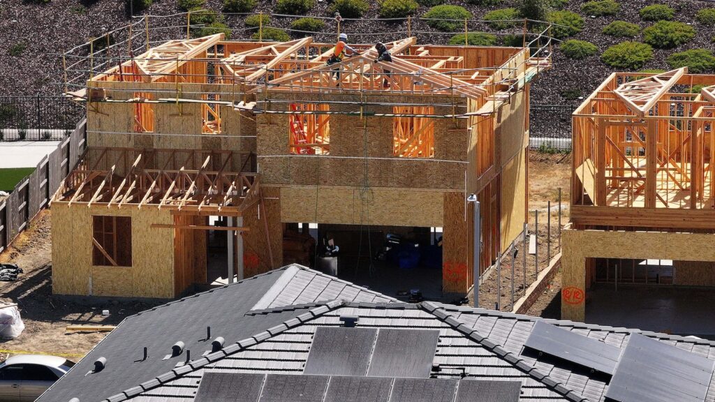 house-construction-california-gty-jt-250701_1751401346877_hpMain_16x9.jpg