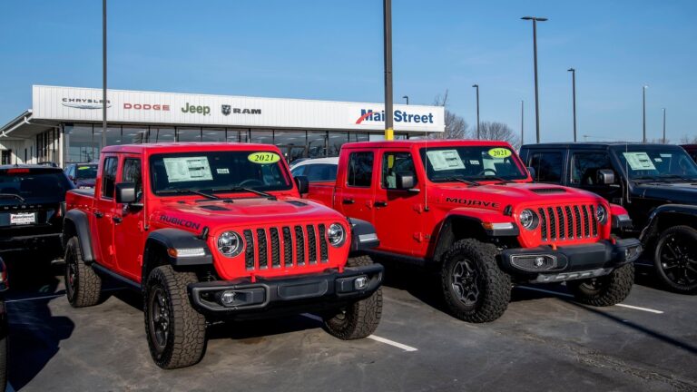jeep-lot-gty-jef-250721_1753110127656_hpMain_16x9.jpg