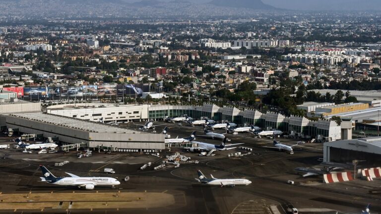 mexico-gty-er-250722_1753221963907_hpMain_16x9.jpg