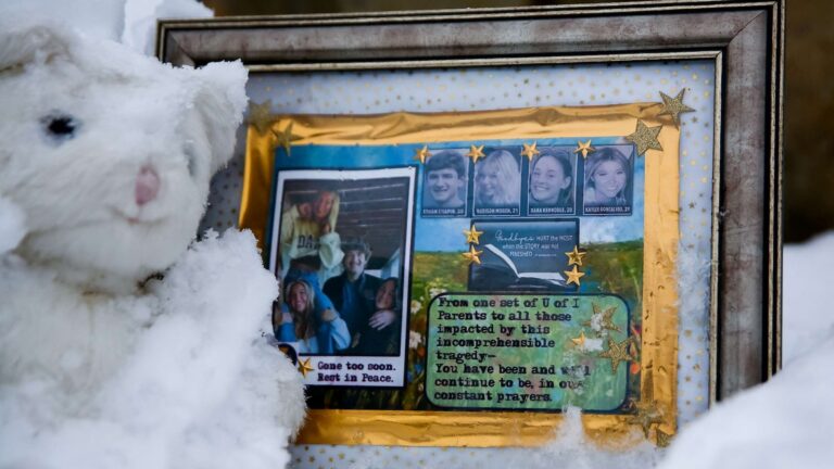 moscow-idaho-murders-memorial-picture-rt-jt-230331_1680287155263_hpMain_5_16x9.jpg