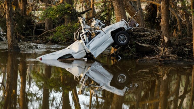 texas-flood-16-gty-gmh-250708_1751987664315_hpMain_16x9.jpg