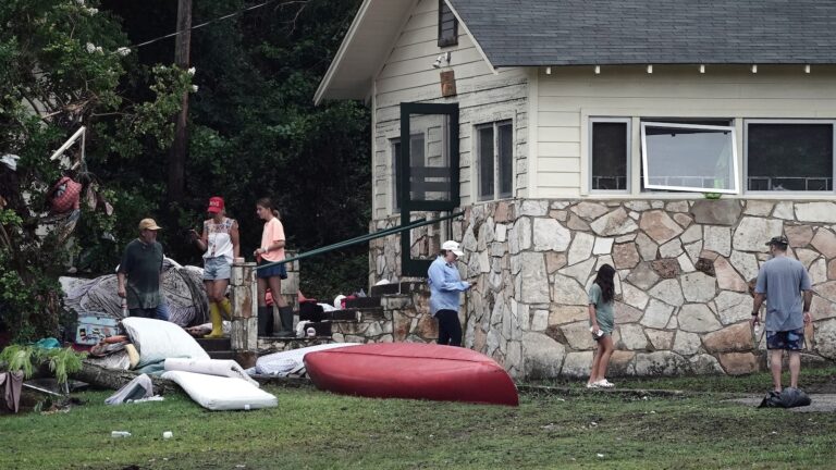texas-flood-8-epa-gmh-250707_1751893558360_hpMain_16x9.jpg