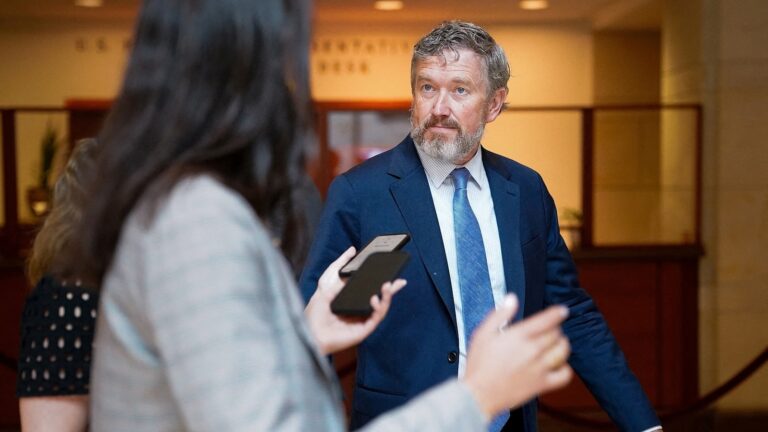 thomas-massie-rt-jef-250721_1753117798627_hpMain_16x9.jpg