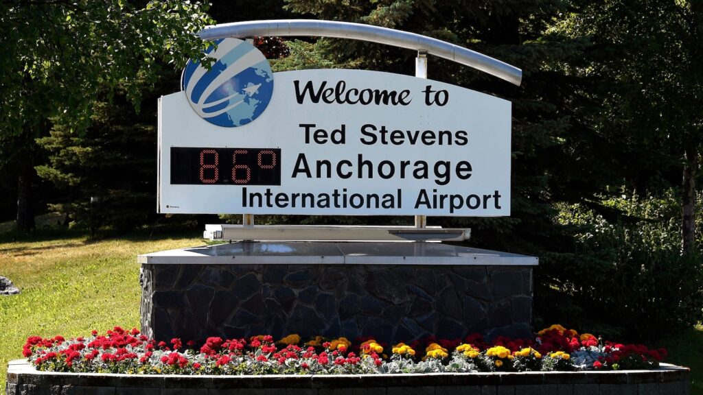 Anchorage-gty-er-250808_1754669685561_hpMain_16x9.jpg