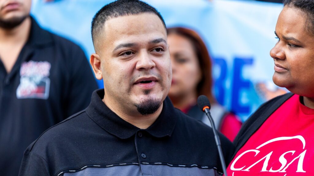 Kilmar-Abrego-Garcia-3-epa-gmh-250825_1756132332855_hpMain_16x9.jpg