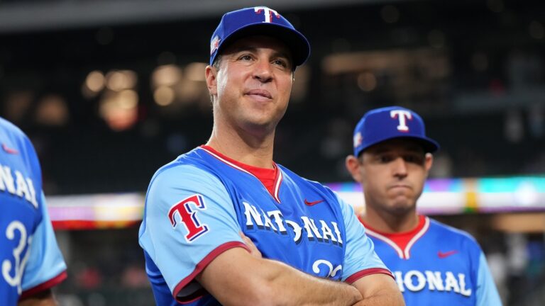 Mark-Teixeira-1-gty-gmh-250828_1756400843347_hpMain_16x9.jpg