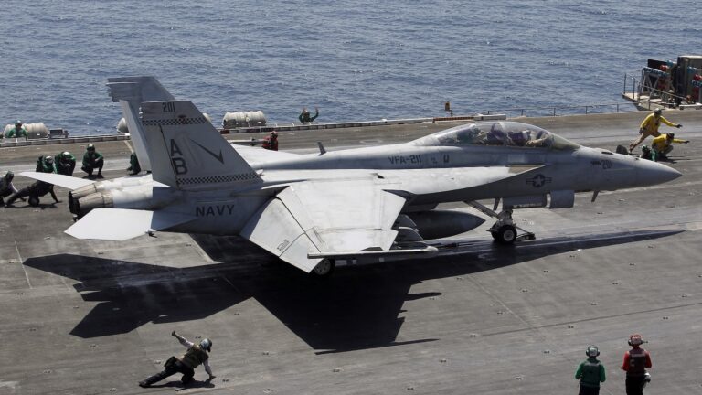 boeing-main_1754289395278_hpMain_16x9.jpg