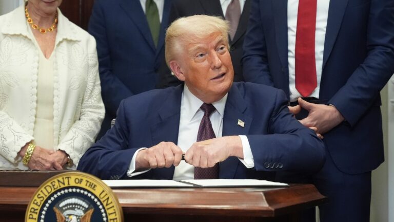 donald-trump-02-ap-jef-250801_1754050571846_hpMain_16x9.jpg