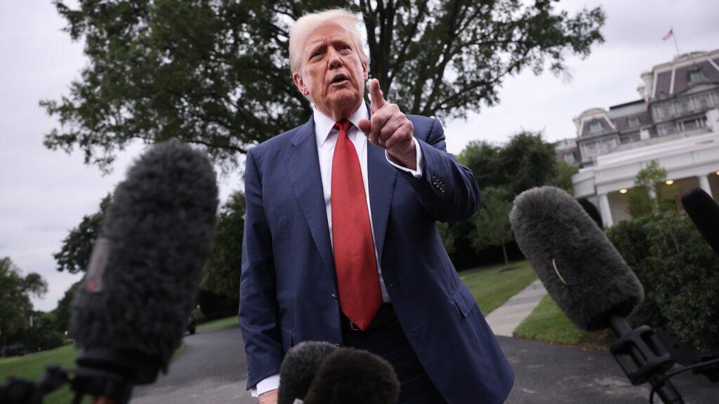 donald-trump-11-gty-gmh-250801_1754083636521_hpMain_2_16x9.jpg