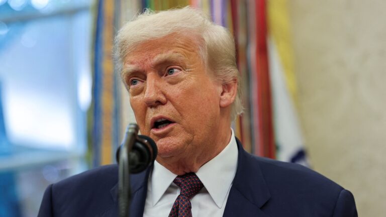 donald-trump-11-rt-gmh-250806_1754517145347_hpMain_16x9.jpg
