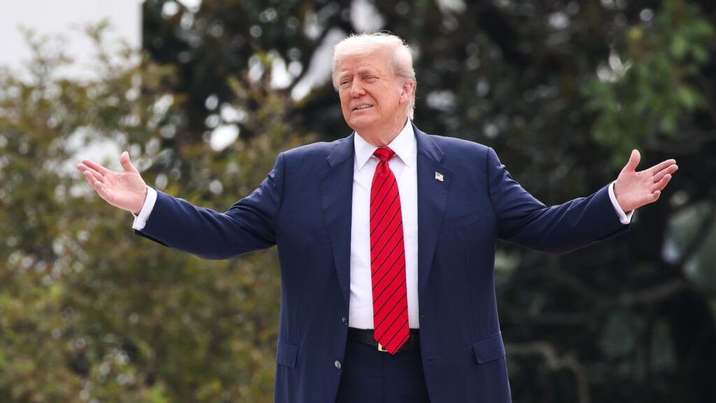 donald-trump-2-epa-gmh-250805_1754413851924_hpMain_16x9.jpg