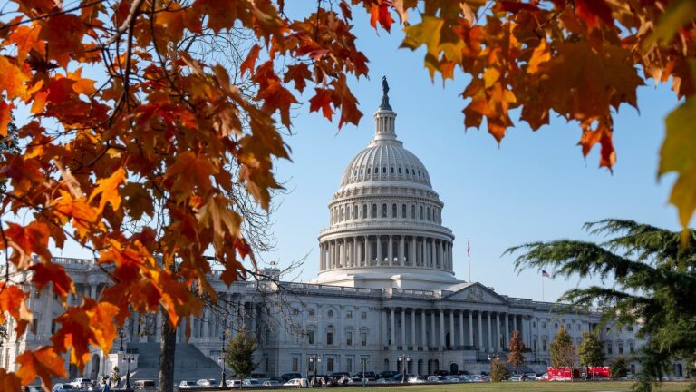 fall-dc-01-gty-jef-250826_1756215842318_hpMain_16x9.jpg